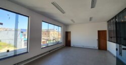 1 Galpão Industrial em Santana de Parnaiba Bairro da Fazendinha com 500 m² sendo 2 pavimentos de 250 m².