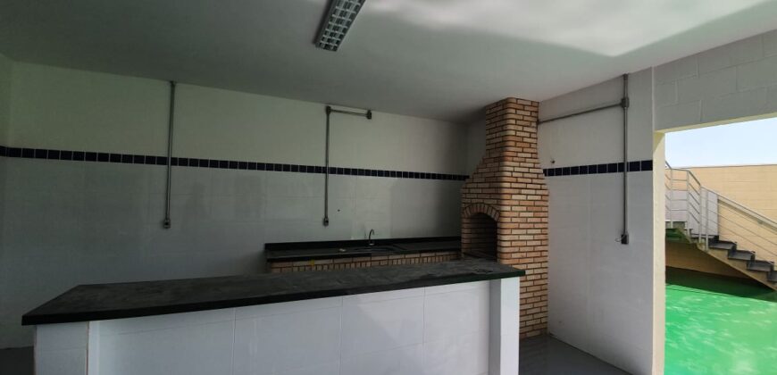 1 Galpão Industrial em Santana de Parnaiba Bairro da Fazendinha com 500 m² sendo 2 pavimentos de 250 m².
