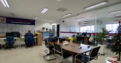 Prédio Comercial c/ 600 m² de area construida sendo 3 pavimentos em terreno de 250 m²-Vila Zatt-SP.
