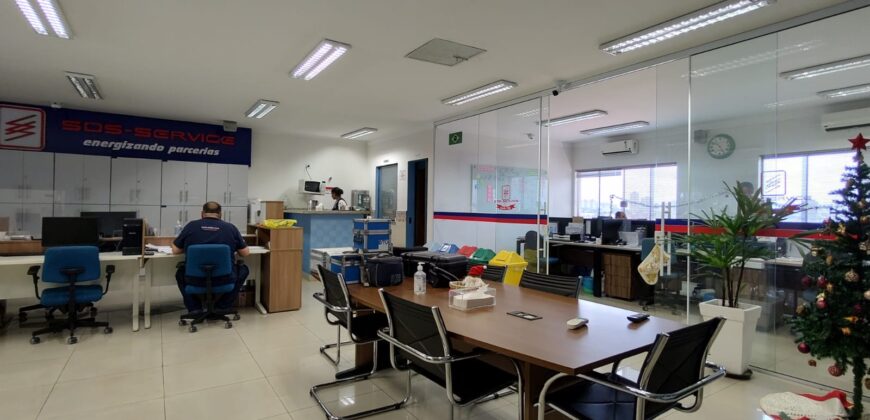 Prédio Comercial c/ 600 m² de area construida sendo 3 pavimentos em terreno de 250 m²-Vila Zatt-SP.