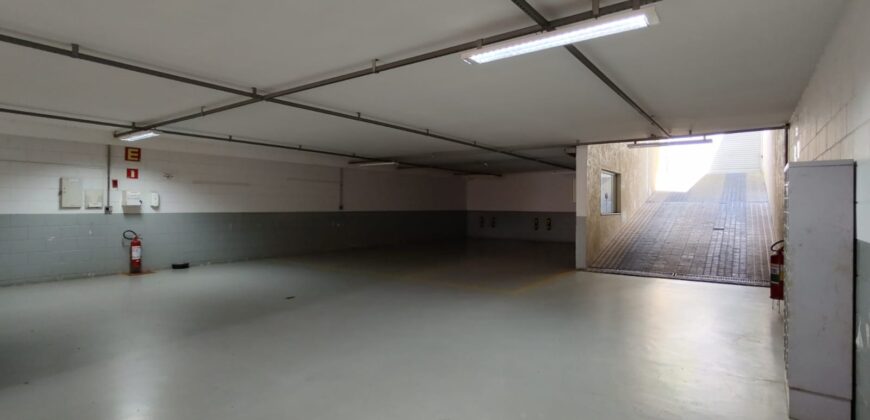 Prédio Comercial c/ 600 m² de area construida sendo 3 pavimentos em terreno de 250 m²-Vila Zatt-SP.