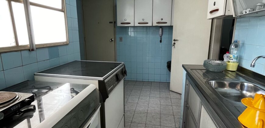 Apartamento de 83 m² no Bairro de Sumaré ao lado da Estação de Metro Vila Madalena e terminal de onibus.