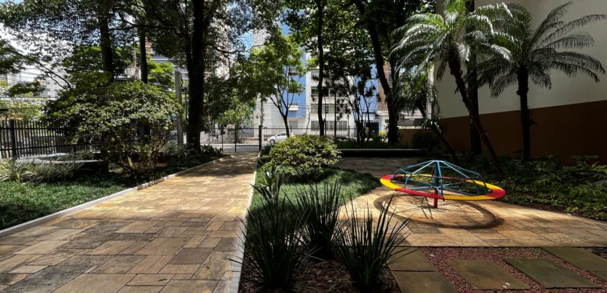 Apartamento de 83 m² no Bairro de Sumaré ao lado da Estação de Metro Vila Madalena e terminal de onibus.