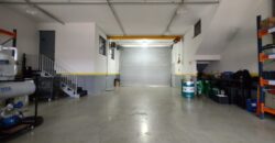Prédio Comercial c/ 600 m² de area construida sendo 3 pavimentos em terreno de 250 m²-Vila Zatt-SP.