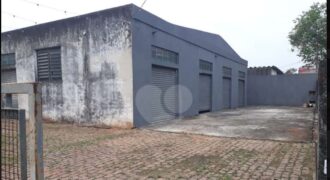 Terreno de 1600 m² com Galpão de 400 m² + Escritorio, No Jd Britania ao lado do terminal de onibus e a 100 metros da Rodovia Anhanguera Km 24..