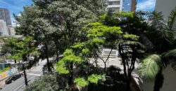 Apartamento de 83 m² no Bairro de Sumaré ao lado da Estação de Metro Vila Madalena e terminal de onibus.