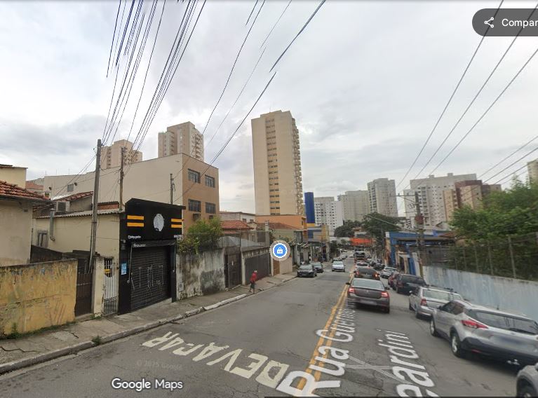 Prédio Comercial com 3 pavimentos 675 m² de A/C em terreno de 300 m² fácil acesso ao terminal de ônibus e estação de trem da CPTM de Pirituba