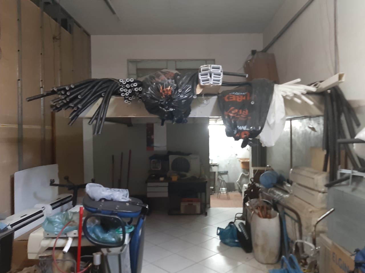 Prédio Comercial em terreno de 10 x 30 = 300 m² com Área construída de 218 m²- vila Pereira Barreto-Pirituba – SP.